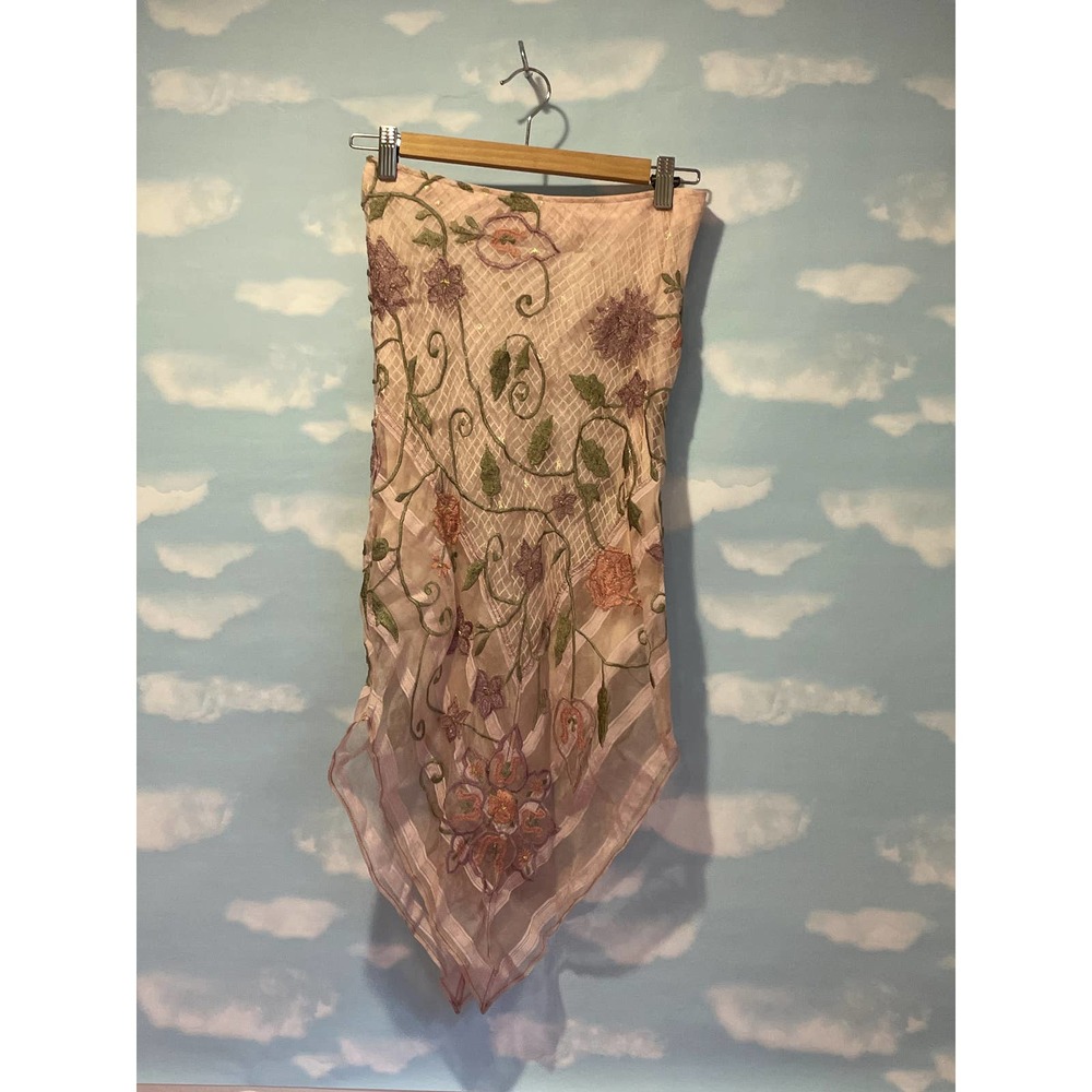 Handkerchief skirt pink floral embroidered beaded Y2K 2000s asymmetric hem XS